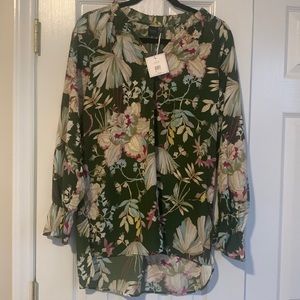 Green printed long sleeve shirt